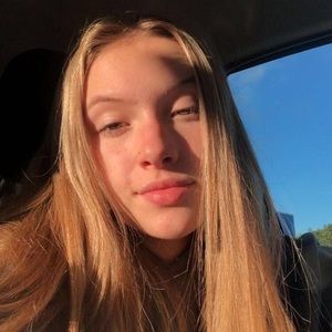 Meet your Posher, Mackenzie